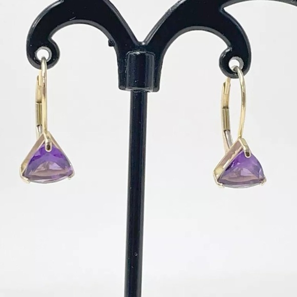 14k Jewelry - 14K Yellow Gold Trillion Cut Leaver Back Earrings 1.4g